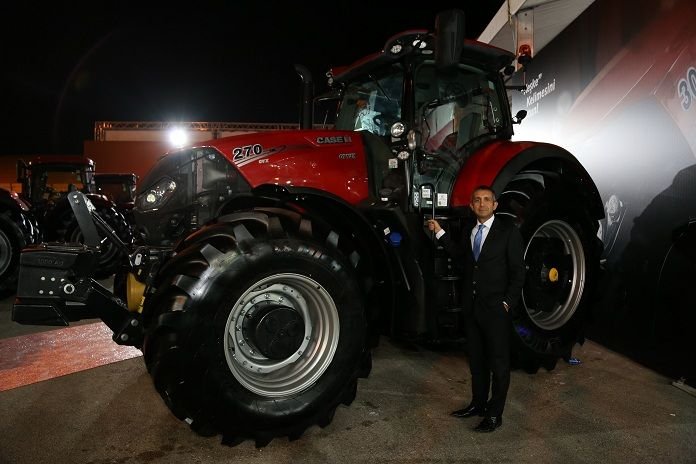 1479280681_turktraktor____rfan_ozdemir_gorsel6__case_ih