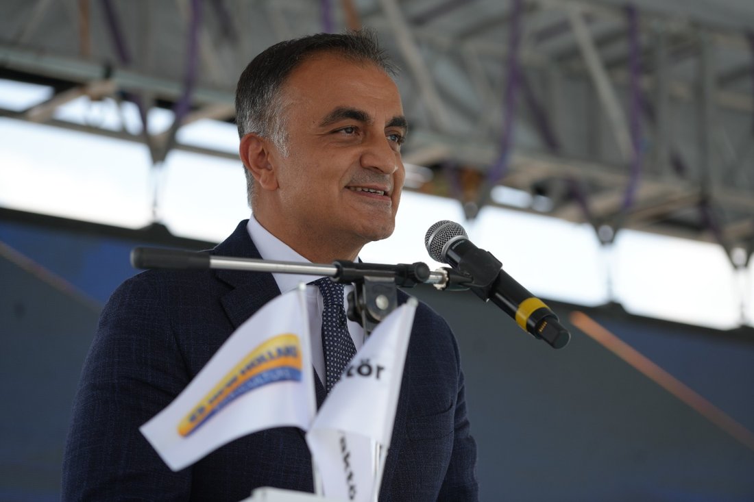 Aküzüm New Holland 